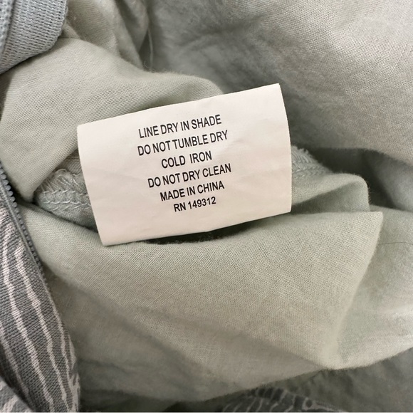 SELFIE LESLIE | Shiloh Tie-Back Pinafore Dress - Sage - Picture 16 of 16